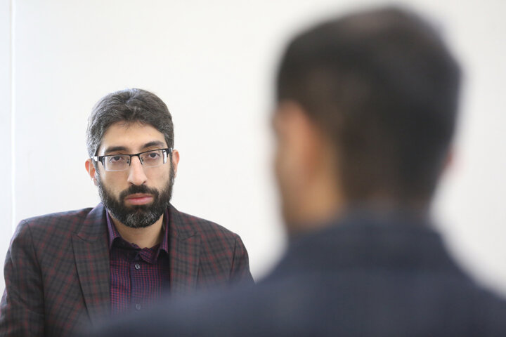 روشن تاریکخانه شرکتهای دولتی با افشای صورتهای مالی/ ایجاد شفافیت و پاسخگو شدن مدیران دولتی