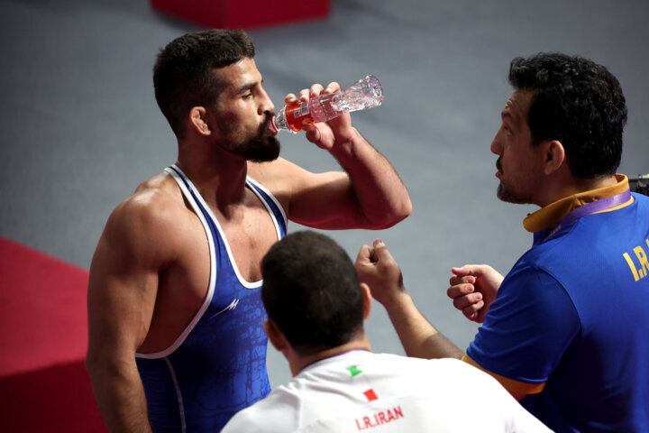 تک رقمی شدن کاروان ایران با درخشش کشتی؛ گُل سَرسبد ورزش