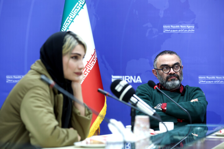 محیا دهقانی: «ماهمنیر» شگفتزدهتان میکند/ بعد از خواندن «مستوران» خدا را شکر کردم +فیلم