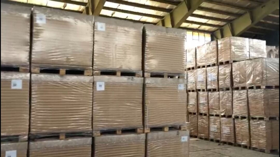 از صادرات فرش دستباف تا تصادف زنجیرهای در جاده بهبهان - اهواز