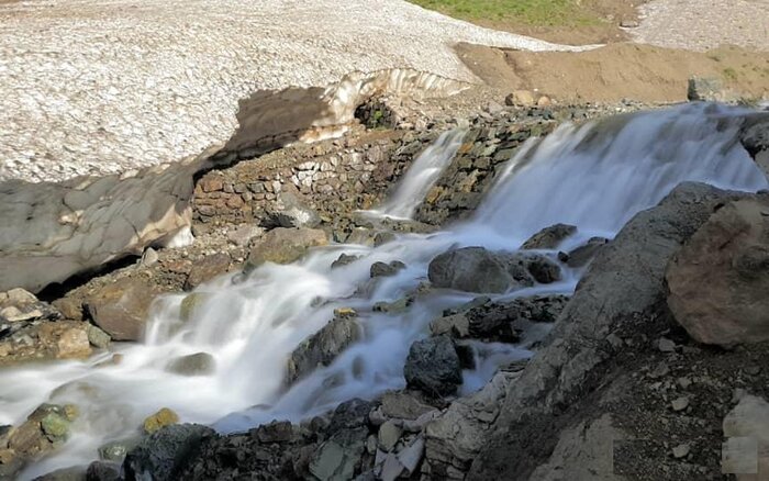 به روستای شمش و معدن و برف خوشآمدید