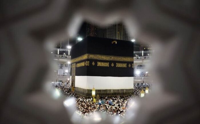 تئاترهایی که به حج پرداختند/ شکوه حرکت صحنه بر مدار طواف کعبه