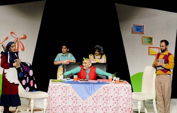 ۳۲ تماشاخانه و ۸۰ نمایش؛ تابستان داغ صحنهها با طعم رکوردها