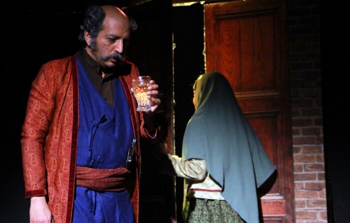 سایهگستری چتر معنوی محرم بر تالارهای نمایشی؛ ۲۱ تماشاخانه و ۴۱ نمایش