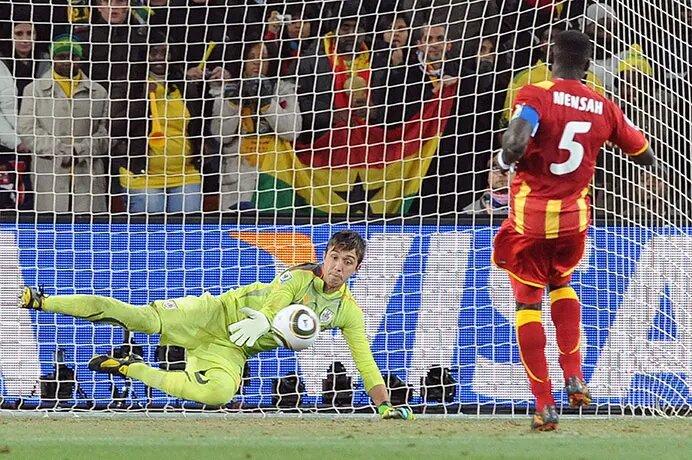 شب عجیب ژوهانسبورگ؛ دستهایی که مانع از تاریخسازی غنا شدند