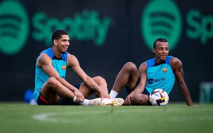 ترس رسانههای انگلیس و آمریکا از قدرت فوتبال ایران/استقلال قافیه را به تیم دانشجویان باخت