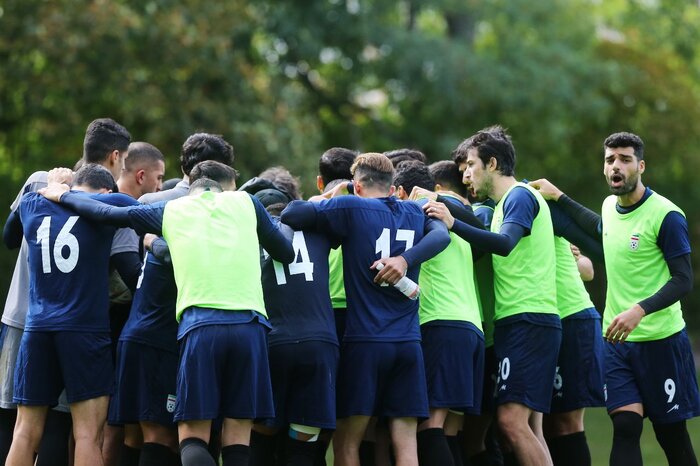 درخشان: تیم ملی به ثبات رسیده است/ به رنکینگ فیفا اعتماد نکنید