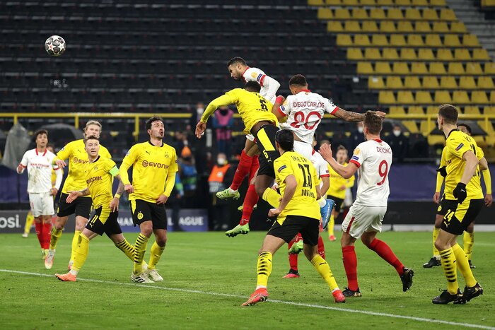 کار آسان رئال و سیتی؛ جدال حیاتیِ چلسی مقابل میلان