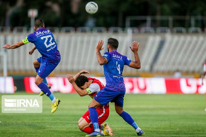 فرار ساپینتو از شکست با تعویض «طلایی» فولاد/ تقسیم امتیازات در نقش جهان