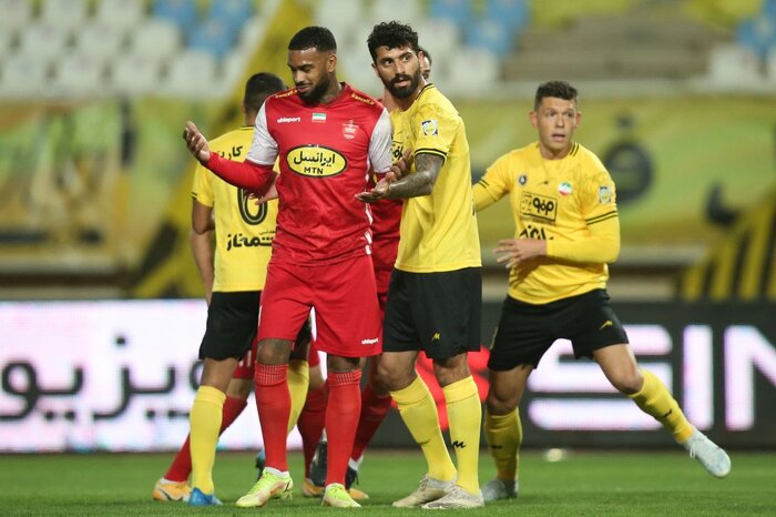 فرار ساپینتو از شکست با تعویض «طلایی» فولاد/ تقسیم امتیازات در نقش جهان