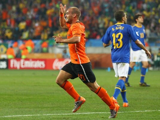 انتقام لالههای نارنجی از متفاوتترین برزیلِ تاریخ؛ ستون پنجمی به نام «فلیپه ملو»