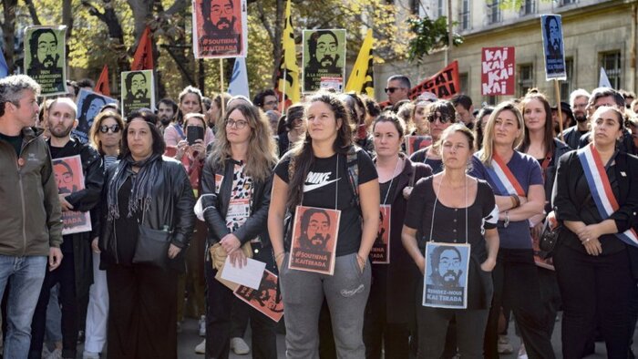 فرانسه صحنه خشونت پلیس علیه دانشآموزان؛ ۱۴ دانش آموز بازداشت شدند