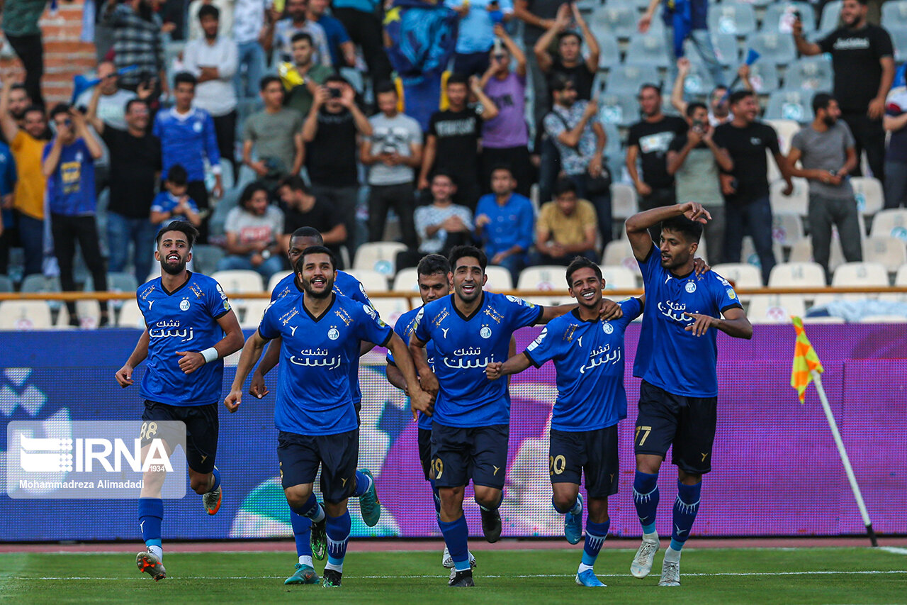 ادامه تعقیب و گریز سرخابیها در روز تاریخسازی یک بانو در منامه