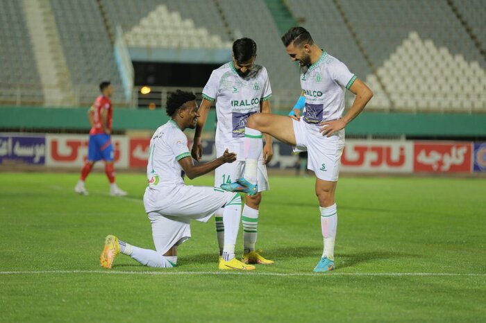 سایه روشنهای هفته یازدهم لیگ برتر فوتبال؛ رقابت سایه به سایه سرخابیها