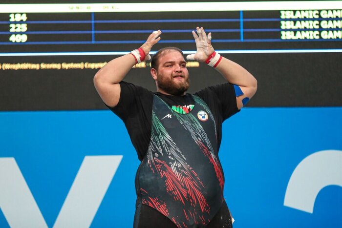 بازیکن مازاد برای آبیها «سوپرجام» گرفت/آمریکا حریف ایران نشد