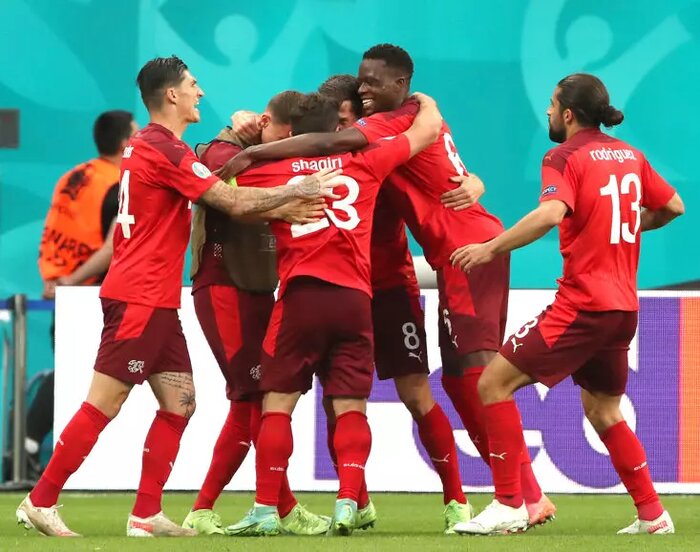 چشم امید شاگردان مورات به دستان سومر