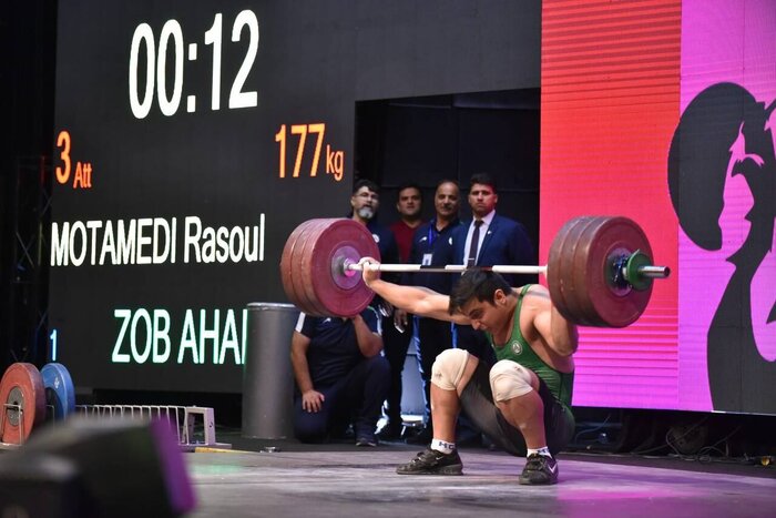 محکومیت ۵ میلیاردی استقلال و اعلام شماره پیراهن ملیپوشان در قطر