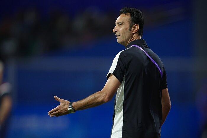 نقش عنایتی در ناکامی تیم امید؛ کمتر بهانه بیاور