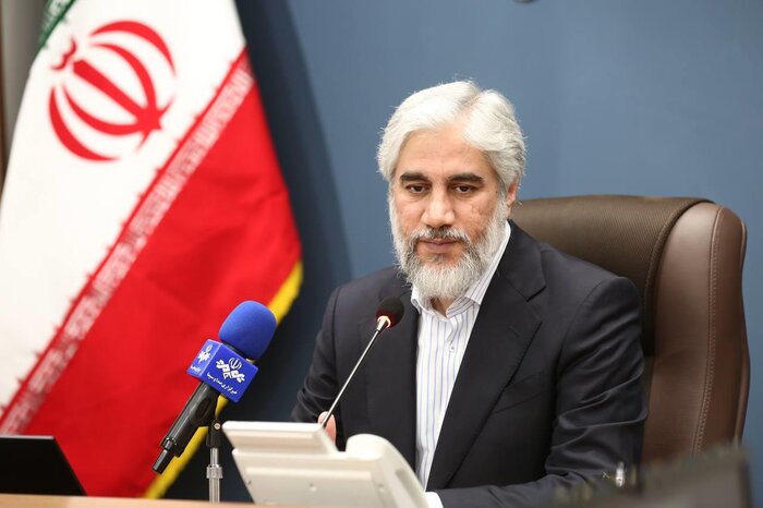 احمدوند: لزوم ثبت تمام اسامی به زبان فارسی/ موارد خلاف قانون پیگیری میشود