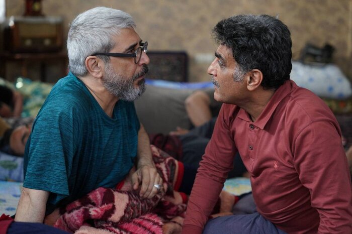 جنگ، تصویربرداری سریال کمدی «سبزواران» را متوقف نکرد/ اکبر عبدی، جلوی دوربین