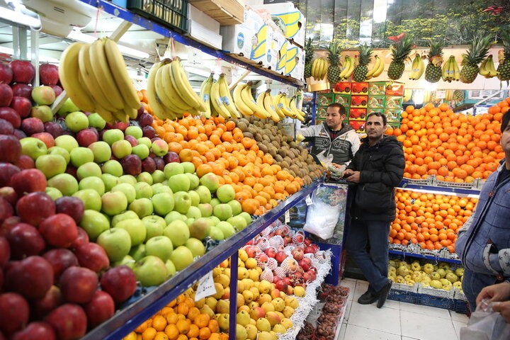 وضعیت قیمت‌ها در بازار میوه و صیفی‌جات در هفته دوم مهرماه