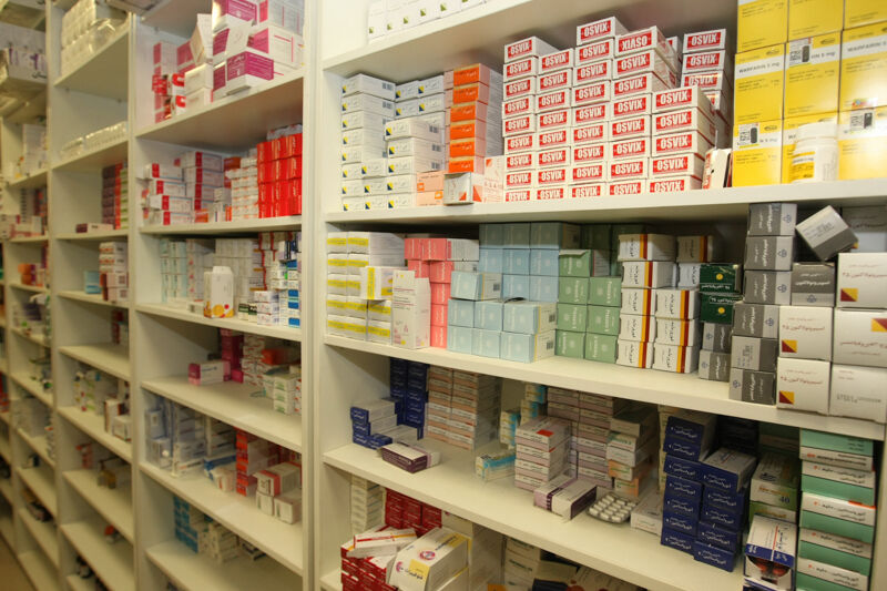 افزودن ۴۰۰ قلم دارو به فهرست داروهای تحت پوشش تأمین اجتماعی در طرح دارویار