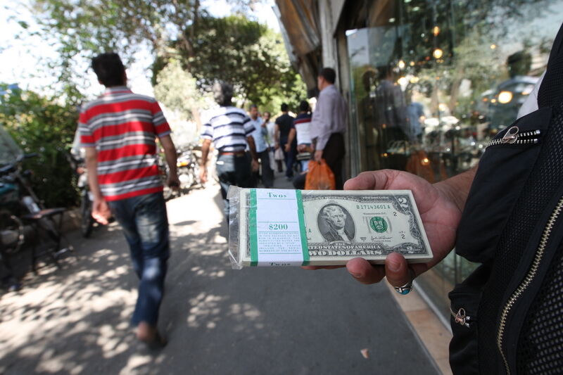 ناکامی دلالان در التهابآفرینی بازار ارز