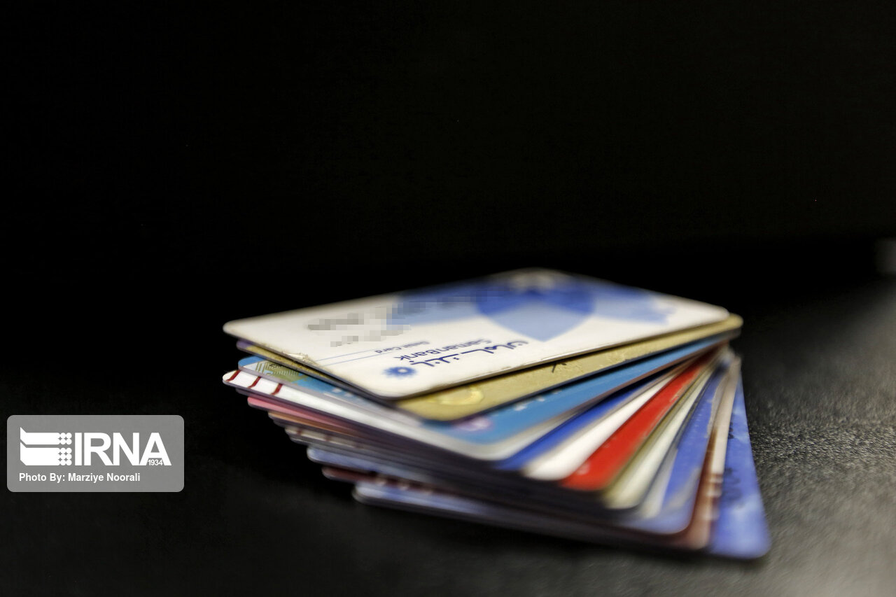 اتهام کلاهبرداری در کمین قربانیان فیشینگ اتهام کلاهبرداری در کمین قربانیان فیشینگ