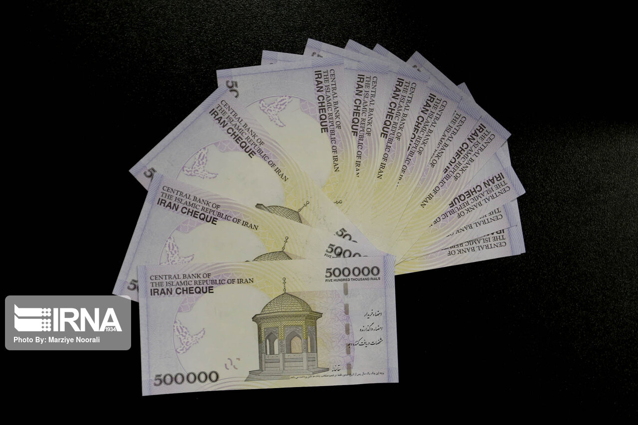 امضای تفاهمنامه پرداخت یک هزار و 500 میلیارد ریال تسهیلات به دستیاران پزشکی