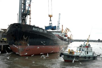  تجاری‌سازی کریدور شمال–جنوب با برقراری خط کشتیرانی ایران و روسیه 