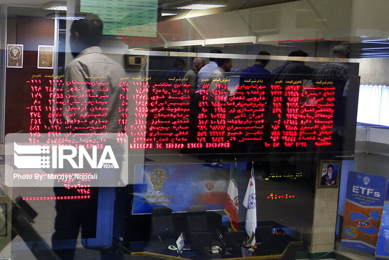 ارزش معاملات سهام بورس گیلان ۲۰.۴ درصد افزایش یافت