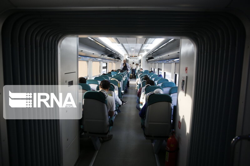 افتتاح ۱۰ پروژه کلان ریلی و جادهای تا پایان مردادماه افتتاح ۱۰ پروژه کلان ریلی و جادهای تا پایان مردادماه