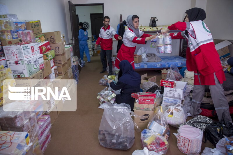 ارسال کمک ۶۶ تنی ستاد اجرایی فرمان امام به مناطق سیل‌زده 
