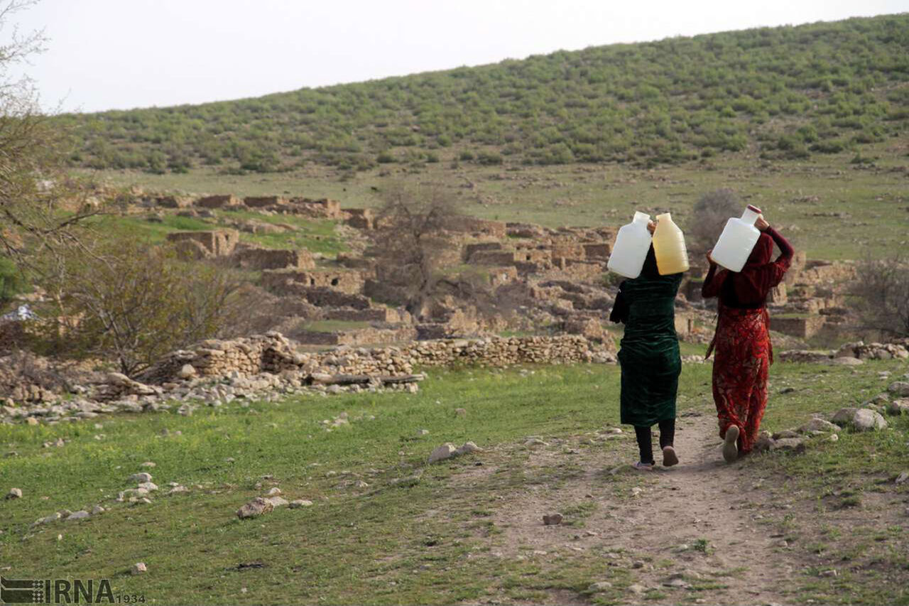 تغییر سبک زندگی و تحول در ساختار قامتی زنان روستایی