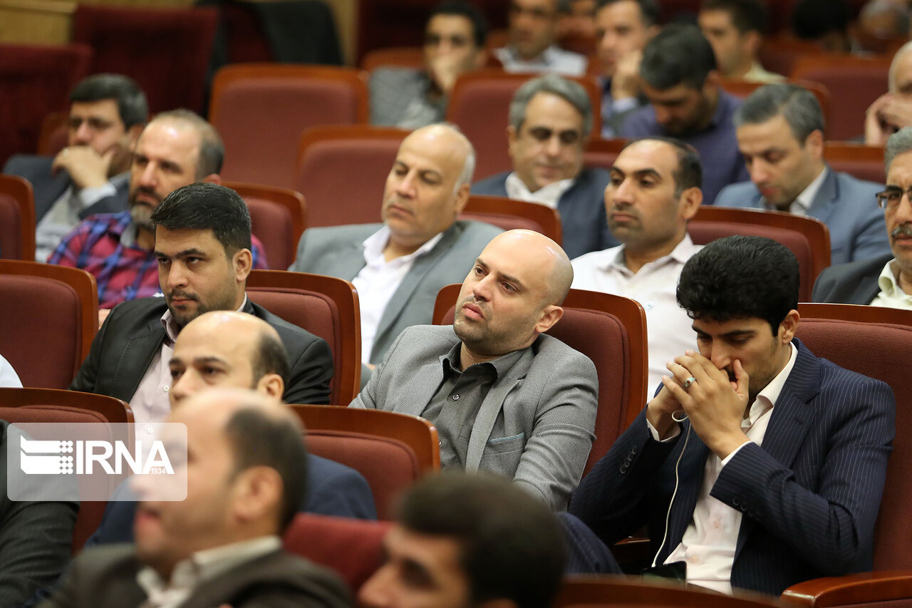 کارگاه آموزشی پیشگیری و مبارزه با قاچاق کالای دخانی کارگاه آموزشی پیشگیری و مبارزه با قاچاق کالای دخانی