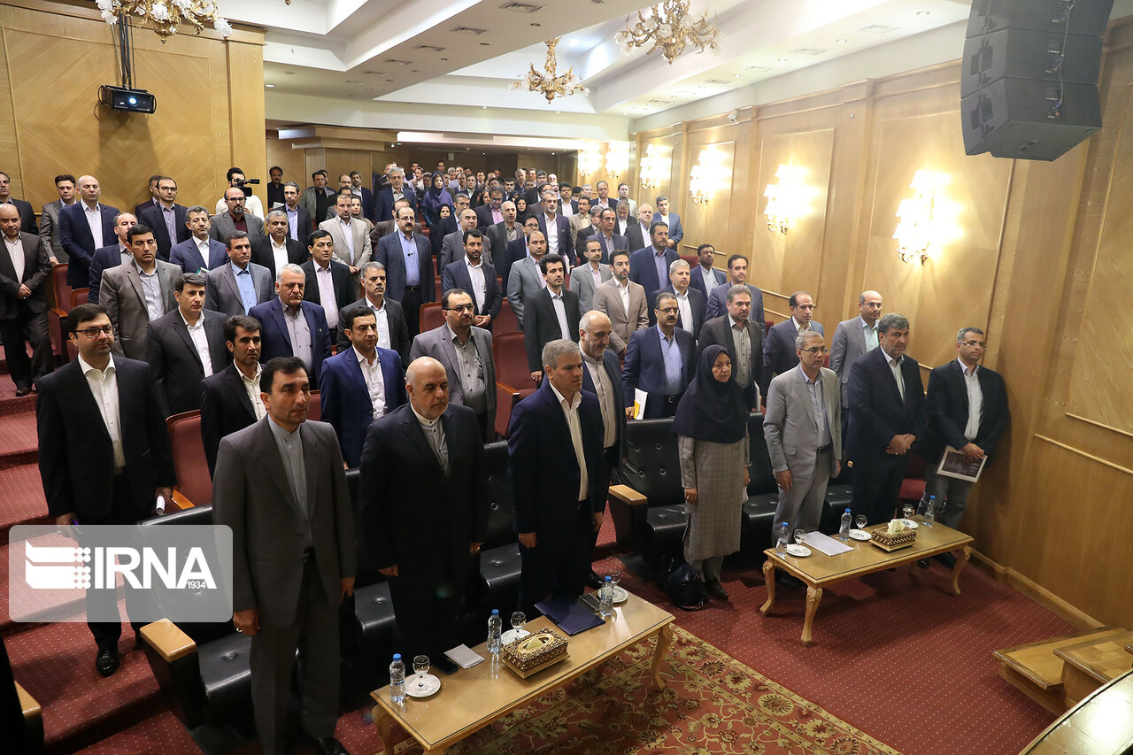 کارگاه آموزشی پیشگیری و مبارزه با قاچاق کالای دخانی کارگاه آموزشی پیشگیری و مبارزه با قاچاق کالای دخانی