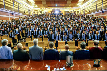 ۲۶۰۰ نفر از محققان و متخصصان ایرانی دانشگاه‌های برتر دنیا به کشور بازگشتند