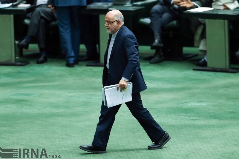 ریلگذاری آینده صنعت نفت با تدوین ۴ سند تا افق ۱۴۲۰ ریلگذاری آینده صنعت نفت با تدوین ۴ سند تا افق ۱۴۲۰