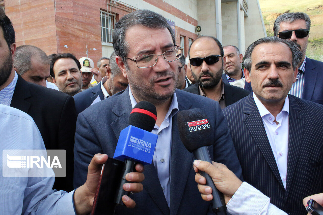 رحمانی: فصل جدیدی از فعالیت خودروسازان در کشور آغاز میشود رحمانی: فصل جدیدی از فعالیت خودروسازان در کشور آغاز میشود