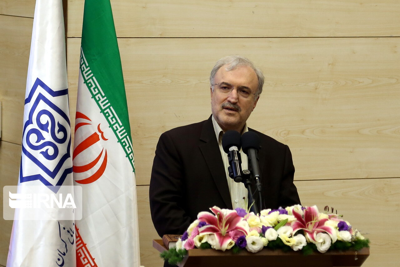 ایران بزرگترین تولید کننده مواد اولیه دارویی در خاورمیانه میشود ایران بزرگترین تولید کننده مواد اولیه دارویی در خاورمیانه میشود