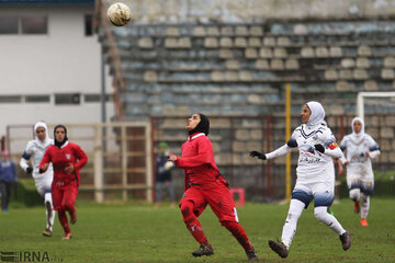 فوتبال ایران تحت الشعاع بودن یا نبودن زنان