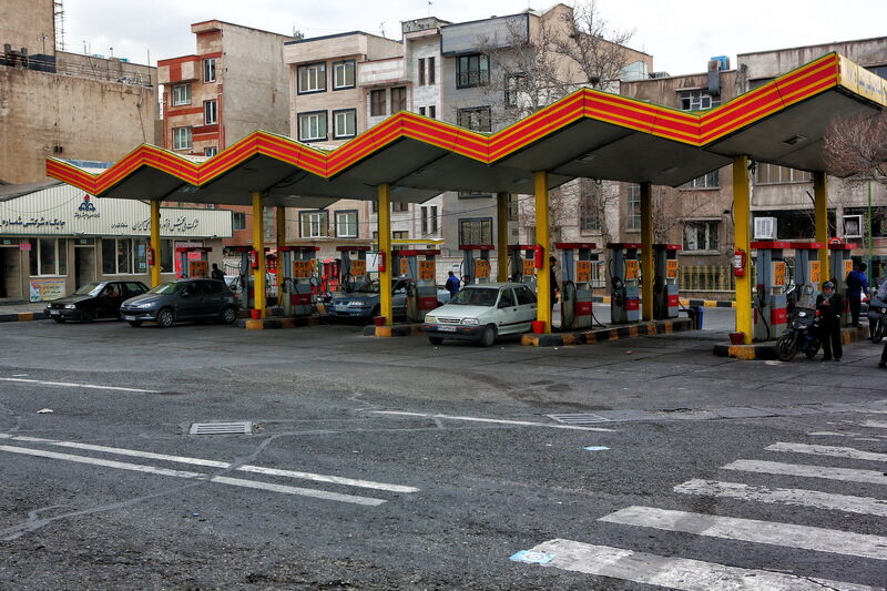 وزیر نفت:‌ سهمیه نوروزی بنزین نداریم
