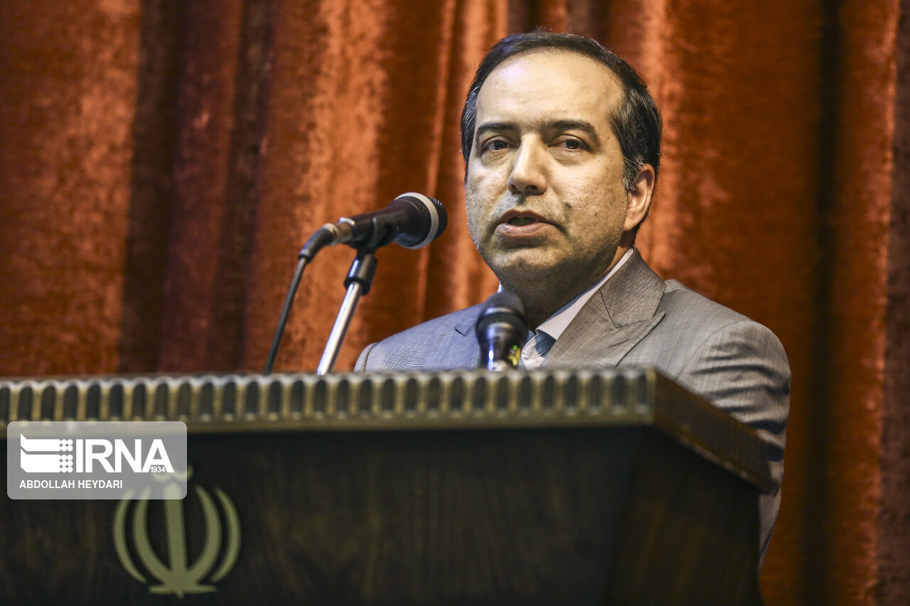 مسئولان روابط عمومی‌ها ظرف ۶ ساعت به رسانه‌ها پاسخ دهند