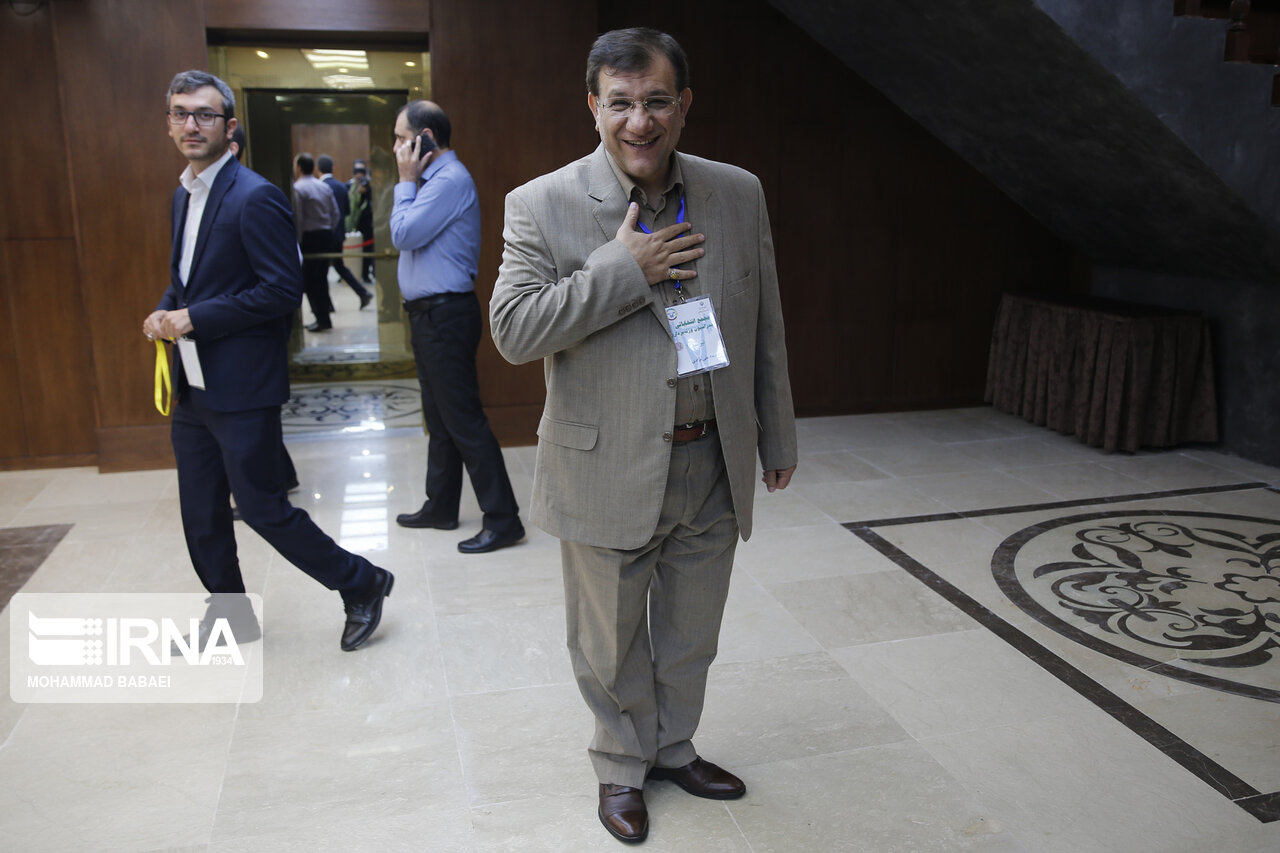 برای اولین بار در تاریخ وزنه برداری: یک ایرانی عضو هیات ژوری المپیک شد