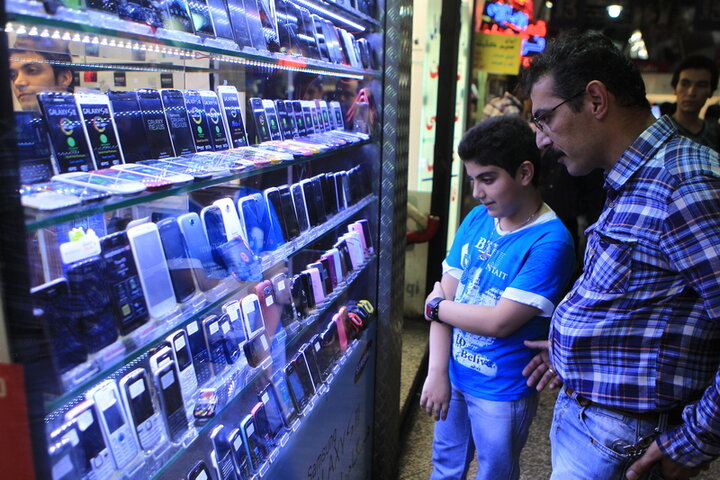 واردات ۵۰۰ هزار دستگاه گوشی تلفن همراه در یک ماه