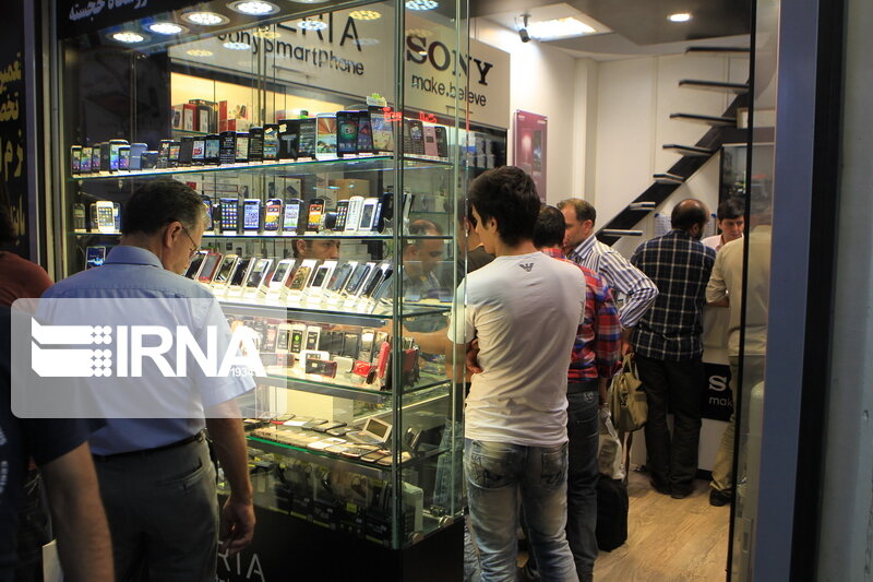 پایینترین حدقیمتها طی۶ماه اخیربازارتلفنهمراه