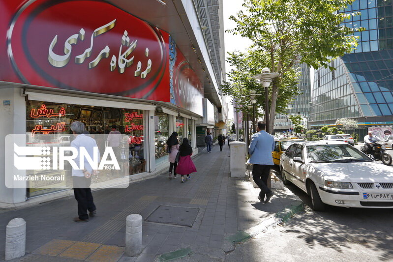 فروشندگان حرفهای در یک دانشکده علمی کاربردی شیراز تربیت میشوند فروشندگان حرفهای در یک دانشکده علمی کاربردی شیراز تربیت میشوند