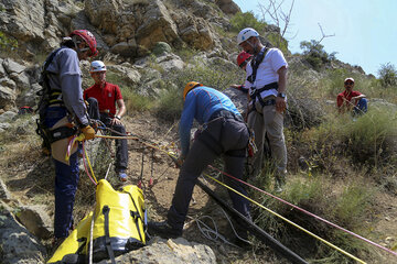 دوره آموزشی نجات در کوهستان مربیان جمعیت هلال احمر در بجنورد