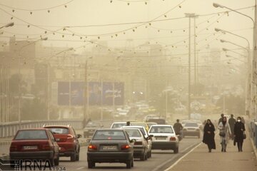 هوای دو منطقه شهر مشهد آلوده است