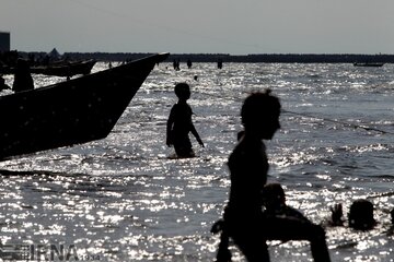 سازمان بنادر: جستجوی مفقودان شناور بهبهان همچنان ادامه دارد